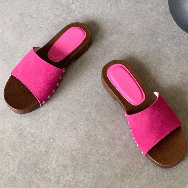 ADVBRIDGE  -  High Quality Satin Rivets Flat Sandals Square Heel Round Toe Women Sandals Summer Fashion Comfort Non-slip Vacation Beach Shoes
