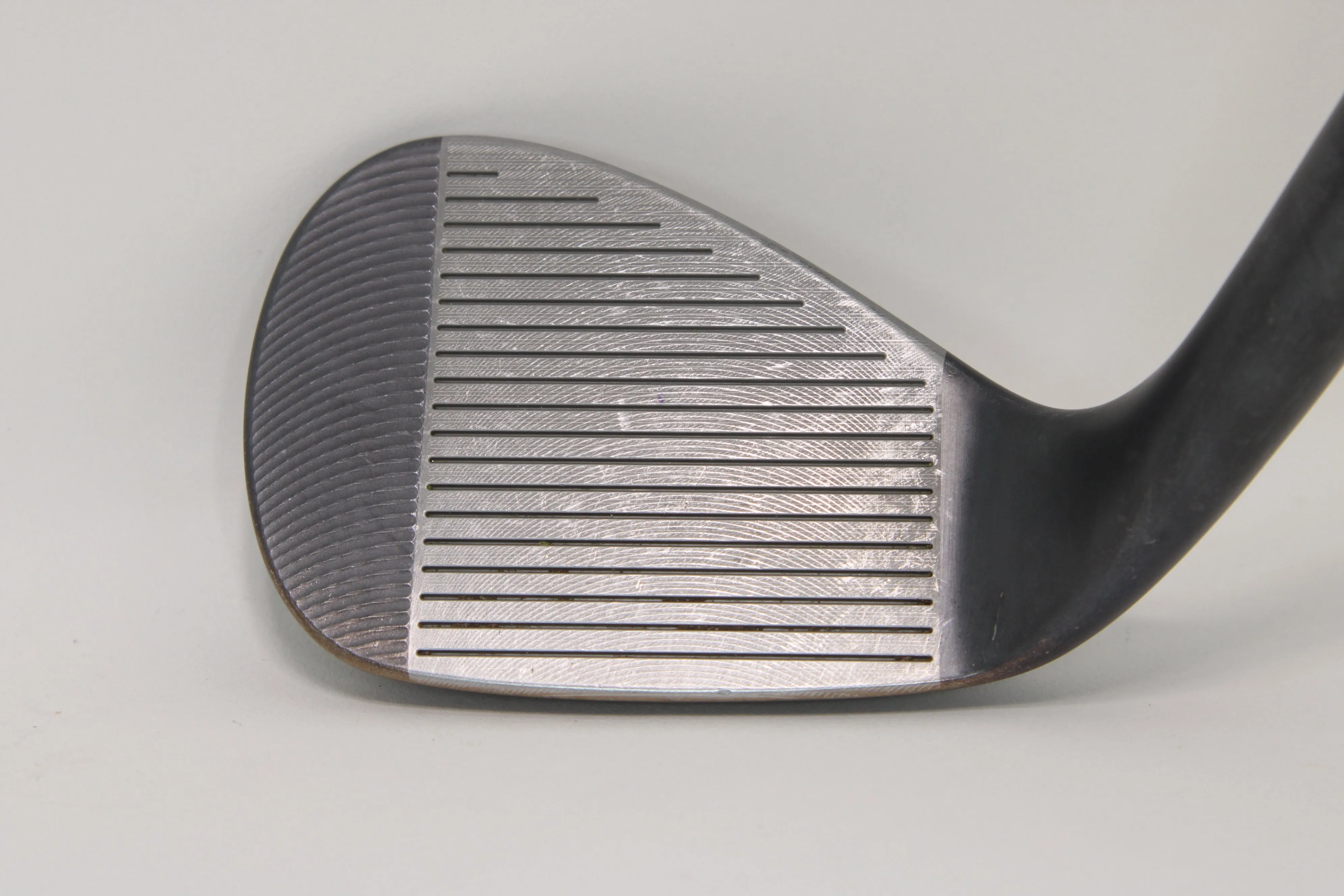 Cleveland RTX 6 ZipCore  Black Satin Wedge 52 Degreewith 10 bounce M grind with DG Tour Issue Spinner Steel Wedge Flex Pre-Owned