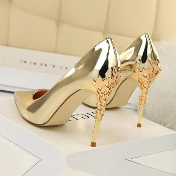 Glossy Leaf Patent Pumps