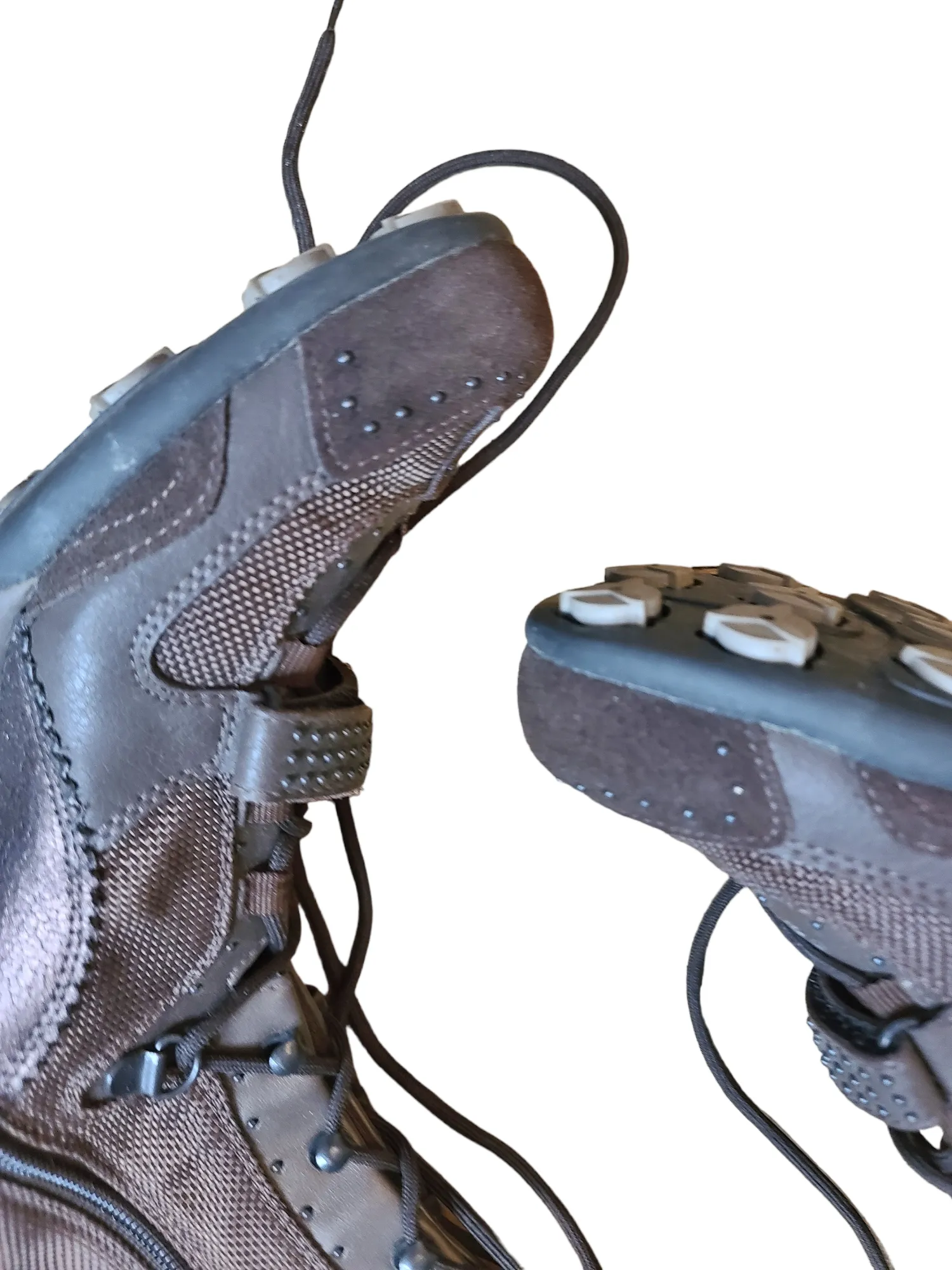 Neutral biker boots