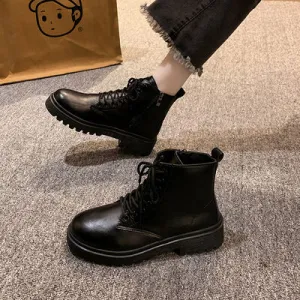 Round-Toe Lace-Up Martin boots