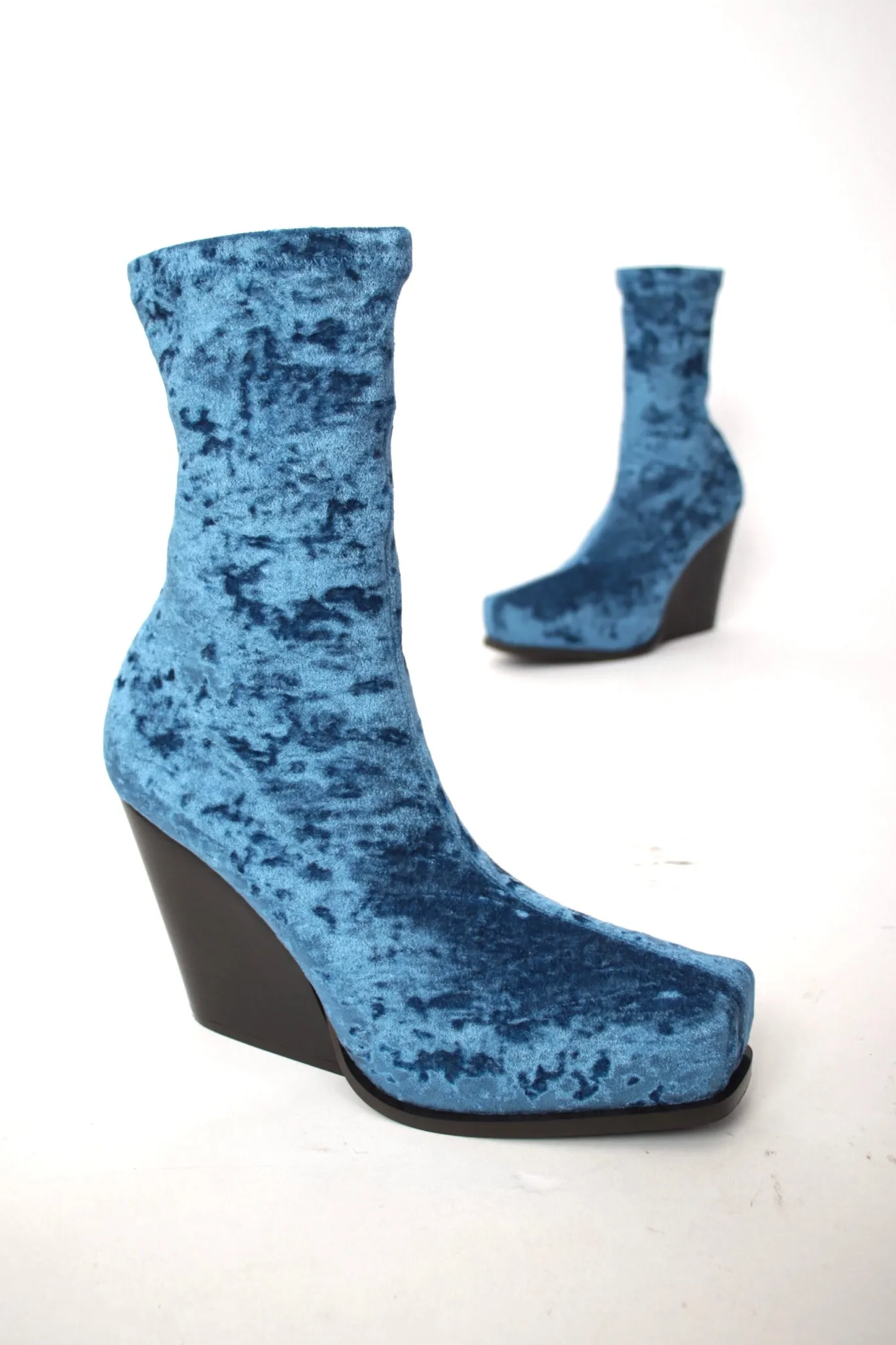 Stella McCartney Cowboy Crushed Velvet Boots