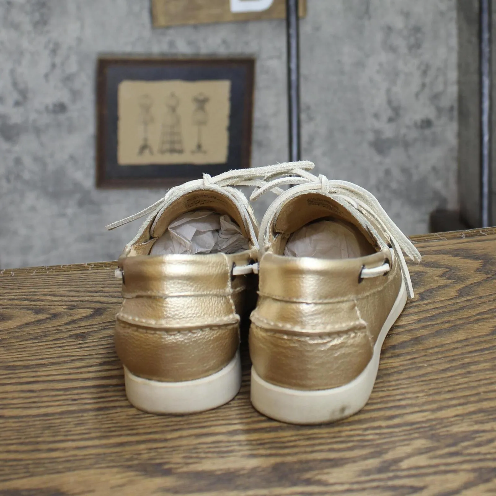 White Mountain Womens Vintage Shiny Boat Shoes 1673ee7dfa2beb Gold Yellow 6M